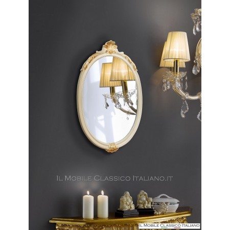 Classic oval wall mirror