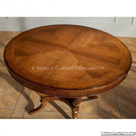 Table ronde de style anglais avec incrustation de chevrons 140 cm