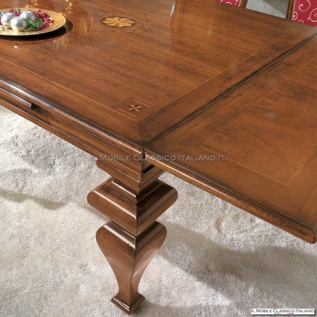 Table carrée en bois - Le Meuble Classique